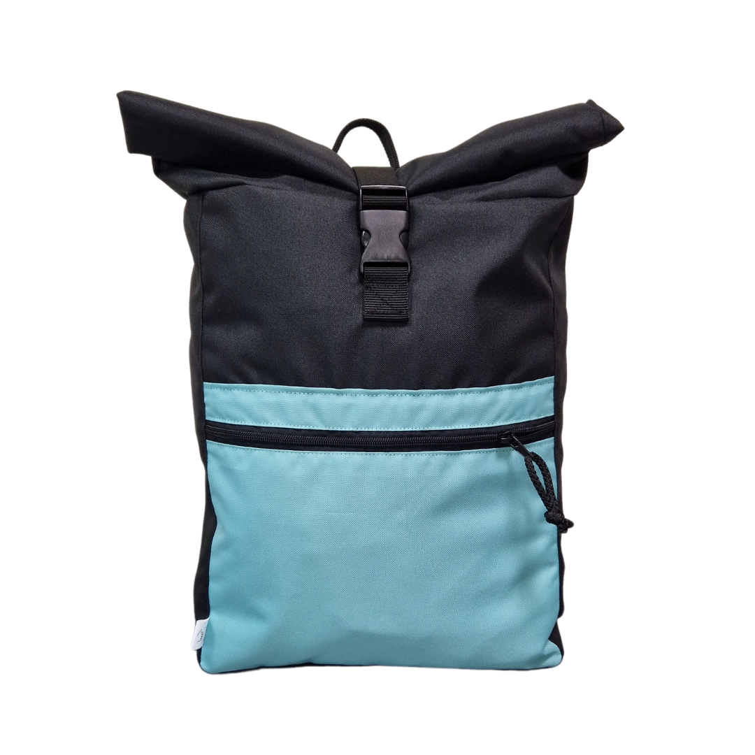 ICY PATCH - Waterproof Backpack – Image 4